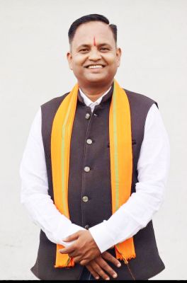 पांंच साल सोते रहे कांग्रेस पार्षद - गगन
