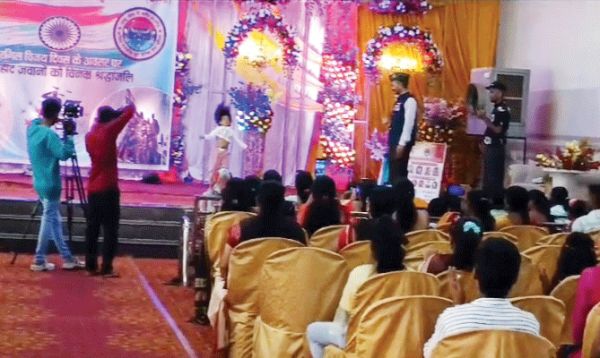 कारगिल विजय दिवस पर शहीद जवानों को किया नमन