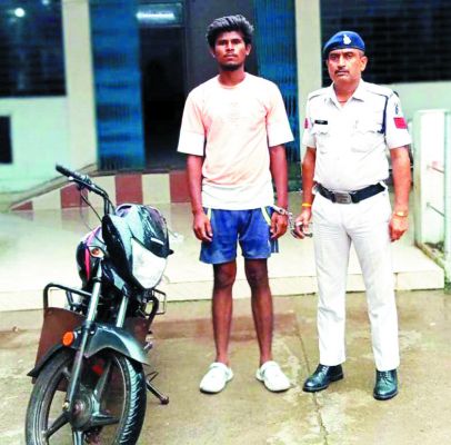 बाइक चोरी, आरोपी गिरफ्तार