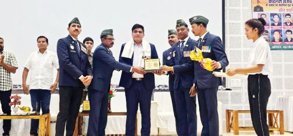 कारगिल विजय दिवस धूमधाम से मनाया