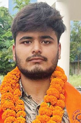 एबीवीपी के नगर मंत्री बने रोनी मिश्रा