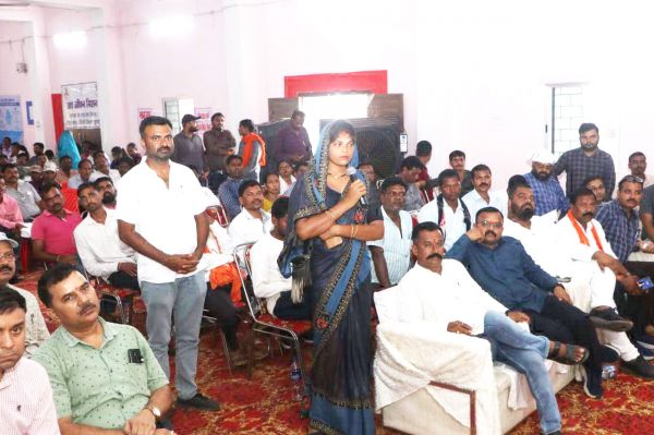 जिला स्तर संवाद शिविर, 126 आवेदन