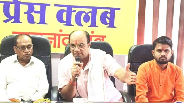 नाला चौड़ीकरण और अतिक्रमण नहीं हटने से नाराज पार्षद गुप्ता कल से करेंगे आमरण अनशन