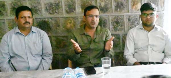 बाघ को रास आ रहा है बारनवापारा अभ्यारण्य- डीएफओ