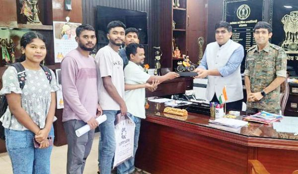 भारतीय शिल्प संस्थान जयपुर में अध्ययन के लिए जिले के चार विद्यार्थी चयनित