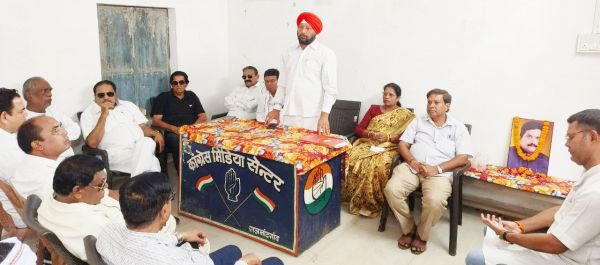 दिवंगत नेता मुदलियार की जयंती पर कांग्रेसियों ने किया याद