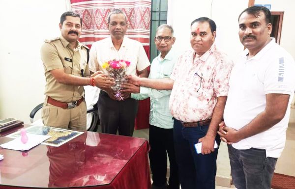 हत्याकांड के खुलासा पर चेम्बर ने सराहा