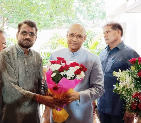 रमेश बैस को जन्मदिन पर दी बधाई