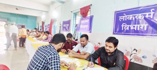  जनसमस्या निवारण शिविर में 45 आवेदनों का त्वरित निराकरण 