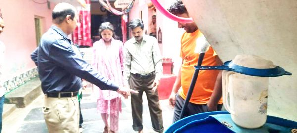 डायरिया ग्रस्त खपरीखुर्द में पीएचई की टीम तैनात