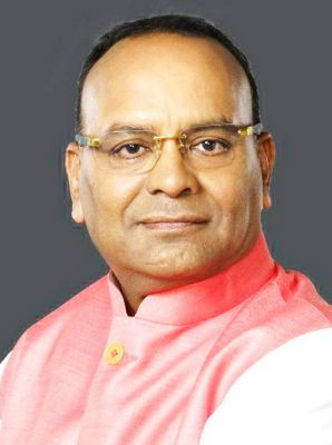 विकास कार्यों के लिए विधायक ने दिलवाये 65 लाख