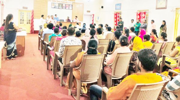 लाटरी से 39 हिग्राहियों को आवास का आबंटन 
