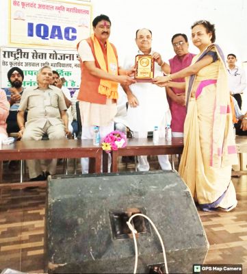 सेठ फूलचंद अग्रवाल स्मृति महा. में दीक्षारंभ