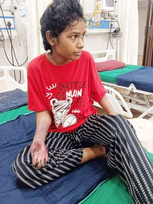 इंजेक्शन से इंफेक्शन, हाथ काटने की नौबत, एसपी से न्याय की गुहार