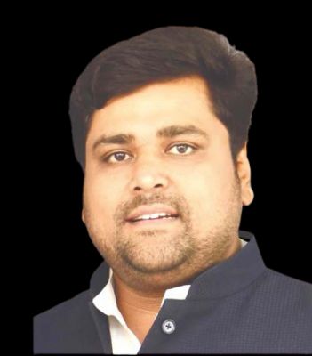 सुरगी सडक़ निर्माण मामले में असलियत को छुपा रहे पूर्व सांसद - जितेन्द्र