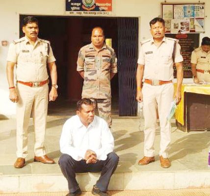 मतांतरण का दबाव, एक गिरफ्तार