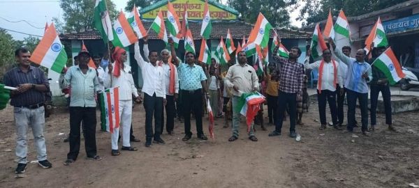 नगर सहित ग्रामीण क्षेत्र में हर घर तिरंगा अभियान ने पकड़ा जोर