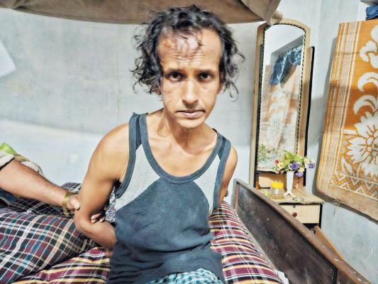 सनकी बेटे के हमले में घायल मां ने भी देर रात तोड़ा दम, आरोपी गिरफ्तार