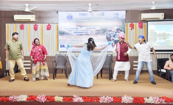 भाभा एटोमिक रिसर्च सेंटर के वैज्ञानिकों ने सीवीआरयू में साझा किए परमाणु ऊर्जा के रहस्य