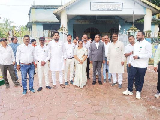 आन-बान, और शान से लहराया तिरंगा