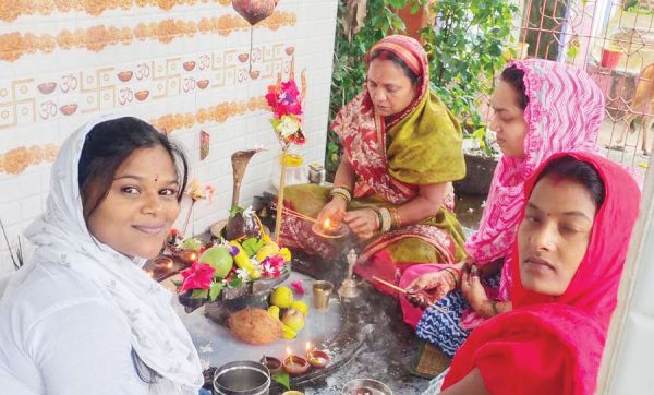 सावन का आखिरी सोमवार, हर-हर महादेव की गूंज