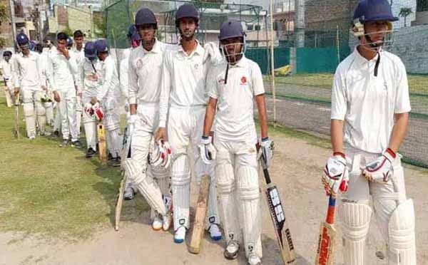 अंतरजिला क्रिकेट स्पर्धा