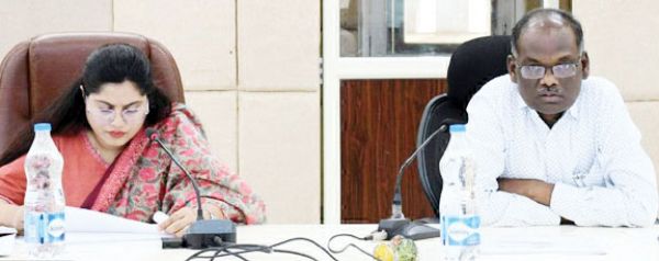 ग्रामीण क्षेत्रों में स्वास्थ्य जागरूकता पर दें विशेष ध्यान