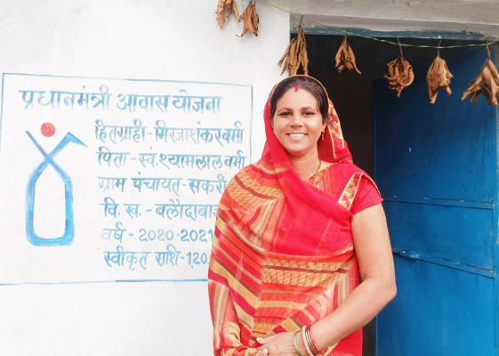 प्रधानमंत्री आवास योजना से बदल रही है कई परिवारों की जिंदगी