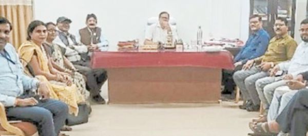 10 निरक्षरों को साक्षर बनाने पर बोर्ड परीक्षा में दिए जाएंगे बोनस के तौर पर 10 अंक 