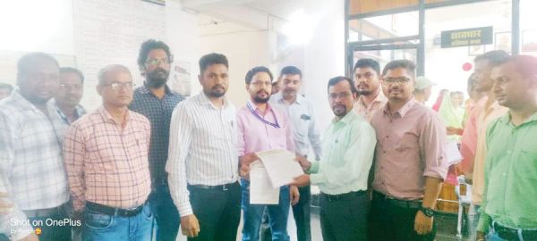 40 साल से वेतन विसंगति की पीड़ा झेल रहे लिपिक फिर लामबंद