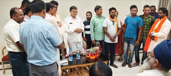 सरकार की योजनाओं को जिले के अंतिम व्यक्ति तक पहुंचाने निर्देश