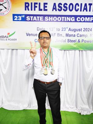 स्टेट लेबल शूटिंग स्पर्धा में ठाकुर ने जीता 3 गोल्ड सहित 8 मेडल्स