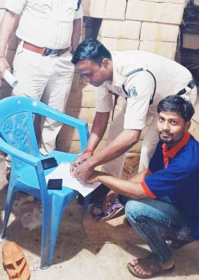 पुलिस ने किया होटल,  ढाबा व लॉज की जांच