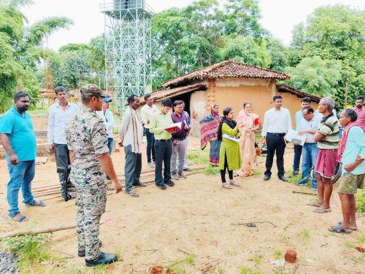 रेडी टू ईट पैकेट गुणवत्तापूर्ण नहीं, सुपरवाईजर को नोटिस