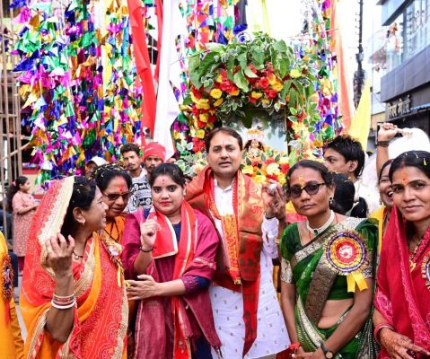शोभायात्रा में शामिल हुए प्रदेश भाजपा प्रवक्ता शर्मा