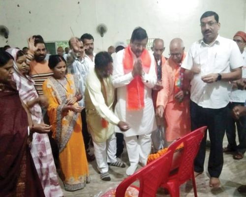 कार्यकर्ताओं को ज्यादा से ज्यादा सदस्य जोडऩे संकल्प