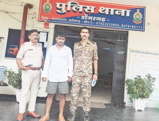 शराब पीने के लिए पैसों की मांग, नहीं देने पर मारपीट