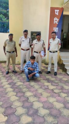 जमानत पर बाहर आए रेप के आरोपी ने की युवती के घर जाकर छेड़छाड़,  गिरफ्तार