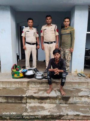 चाय नाश्ता दुकान में चोरी, आरोपी गिरफ्तार  