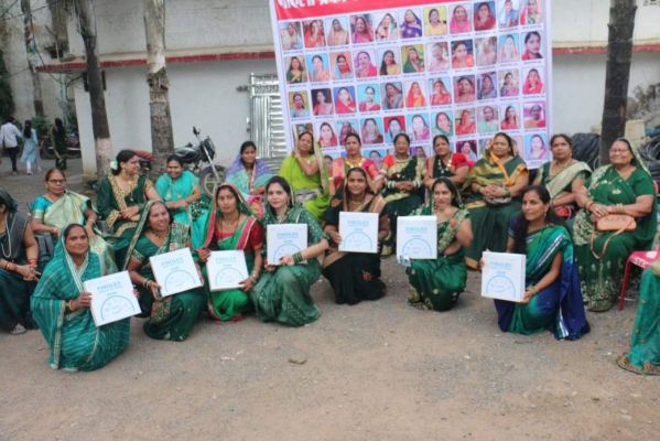 महिला प्रकोष्ठ ने मनाया हरियाली महोत्सव