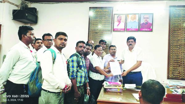 पदोन्नति प्रक्रिया पुन: शुरू करने की मांग