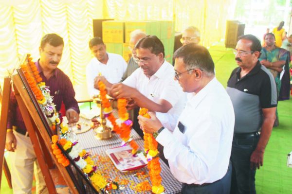 विद्यार्थी अपनी असफलता से न हो भयभीत - नरेन्द्र