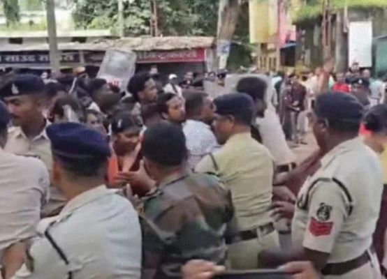 ​पोस्टमॉर्टम के बाद परिजनों ने लाश लेने से किया इंकार