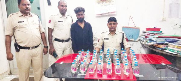 शराब तस्करी, 3 पकड़ाए
