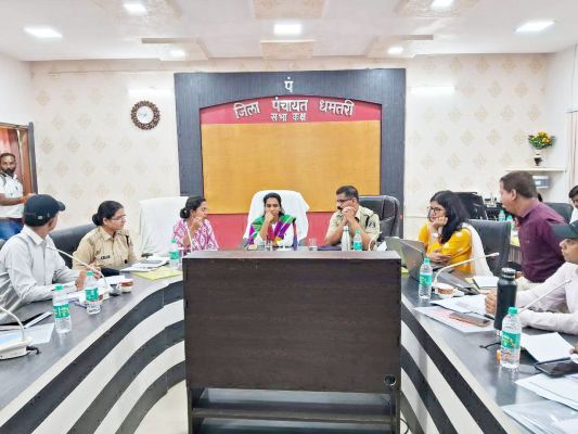 महिलाओं व बच्चों को कानूनी जानकारी लेने किया प्रेरित