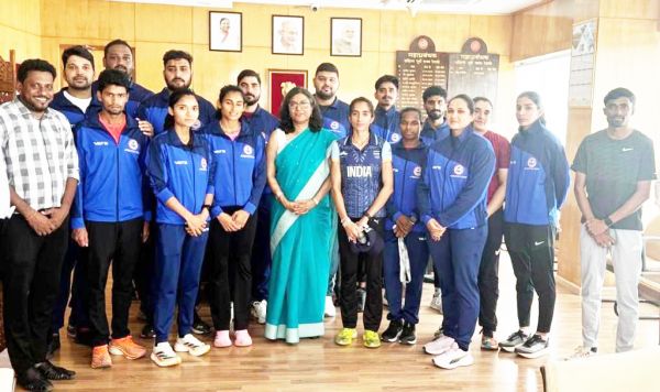 भारतीय रेलवे की महिला टीम प्रथम, पुरुष टीम द्वितीय स्थान पर