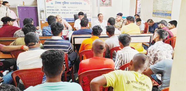 गणेश पंडालों में सीसीटीवी कैमरा लगाना आवश्यक
