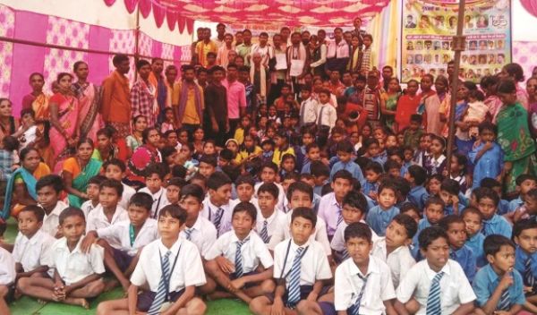उप्राशा डोंगरीगुड़ा बिंजोली में शिक्षक दिवस सह न्यौता भोज