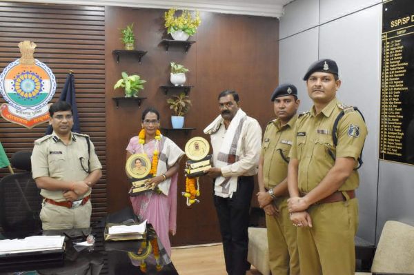 सराहनीय सेवा के बाद विदाई 