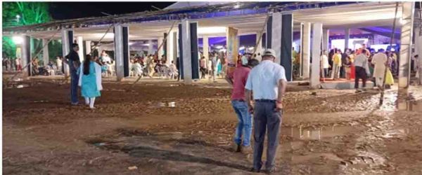 चक्रधर समारोह में अव्यवस्था